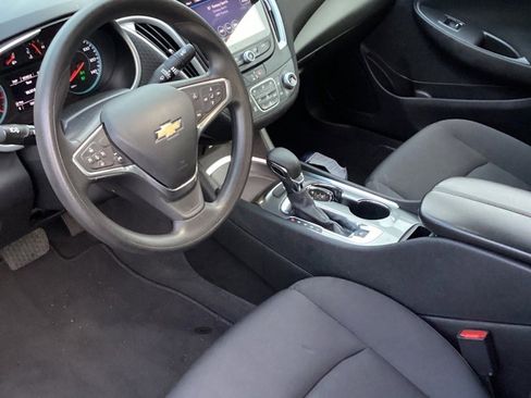 Used 2023 Chevrolet Malibu LT image 10