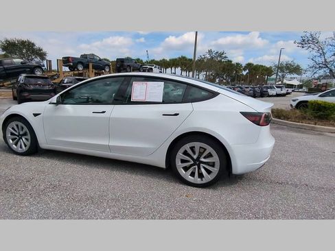 Used 2023 Tesla Model 3 Standard Range image 44
