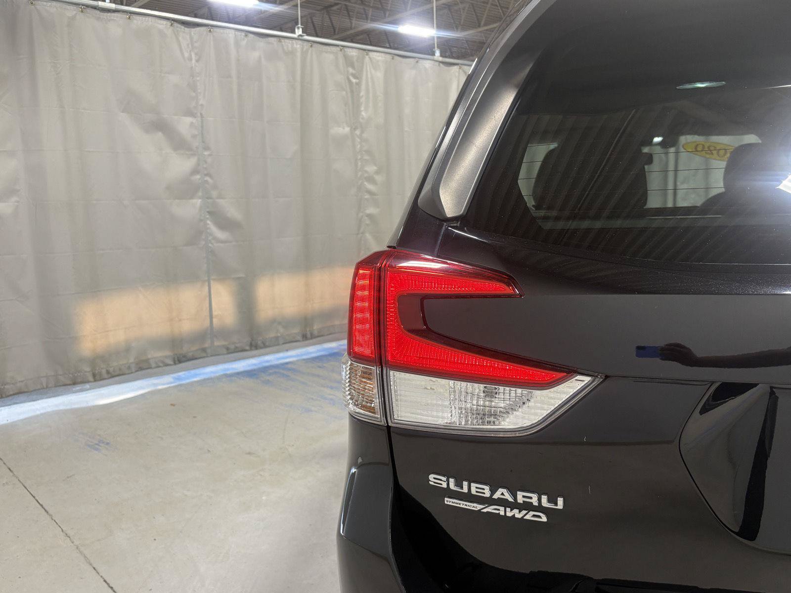Used 2020 Subaru Forester Premium AWD/4WD image 34
