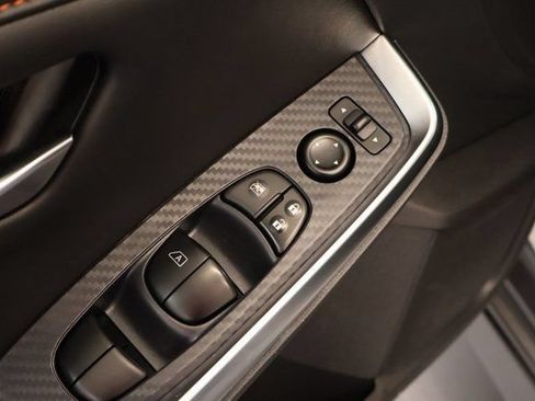Used 2024 Nissan Sentra SR FWD image 12
