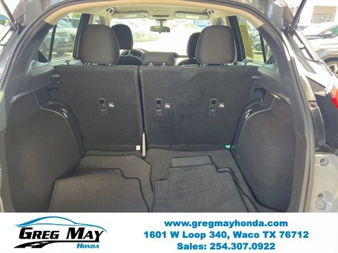 Used 2023 Nissan Kicks SV FWD image 17
