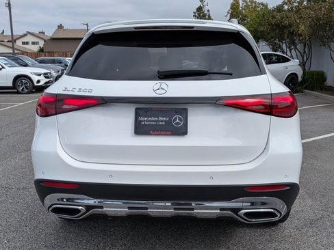 Used 2026 Mercedes-Benz GLC 300 image 7