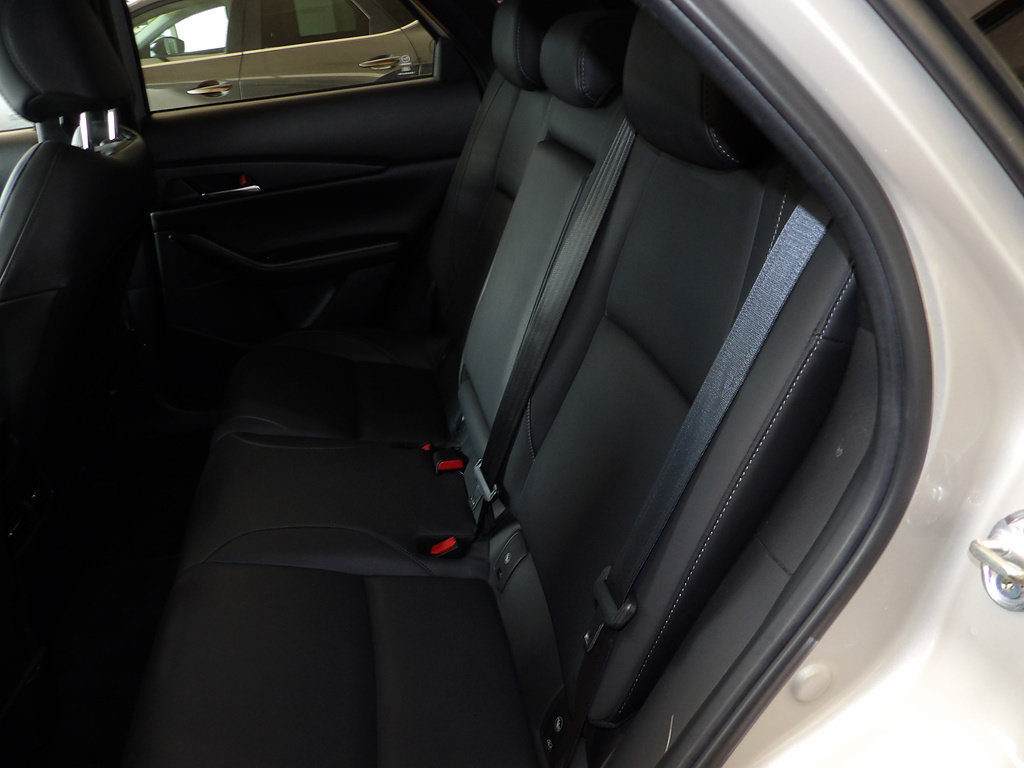 Certified 2024 MAZDA CX-30 AWD 2.5 S w/ Preferred Package image 22