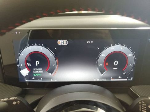 New 2026 Nissan Kicks SR w/ Illumination Package FWD image 24