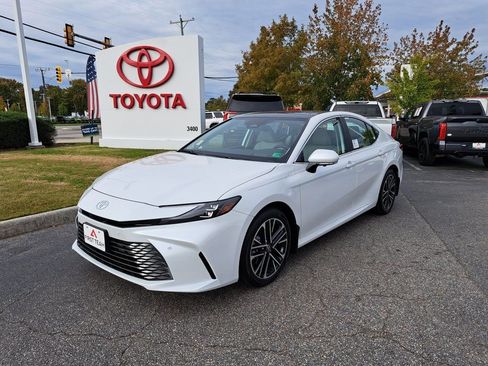 New 2026 Toyota Camry XLE image 2