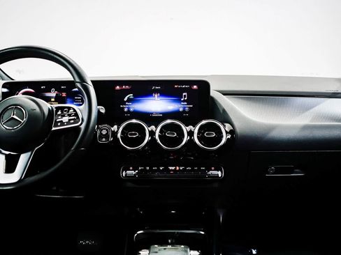 Certified 2023 Mercedes-Benz GLA 250 image 12