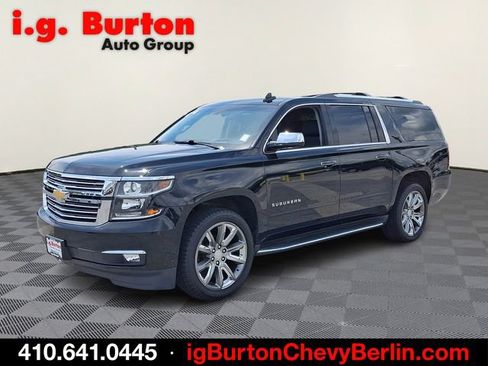 Certified 2019 Chevrolet Suburban Premier AWD/4WD image 3