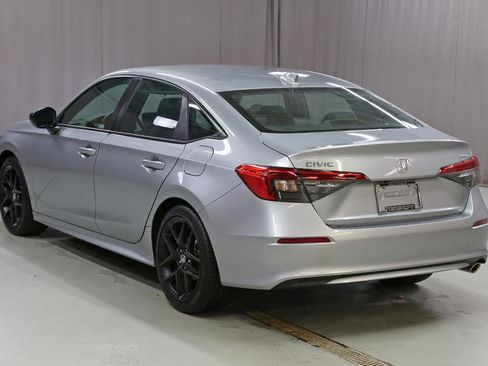 Certified 2024 Honda Civic Sport image 18