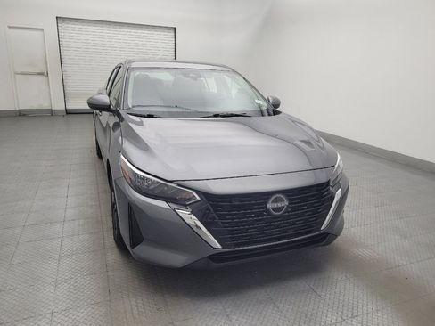 Used 2024 Nissan Sentra SV FWD image 14