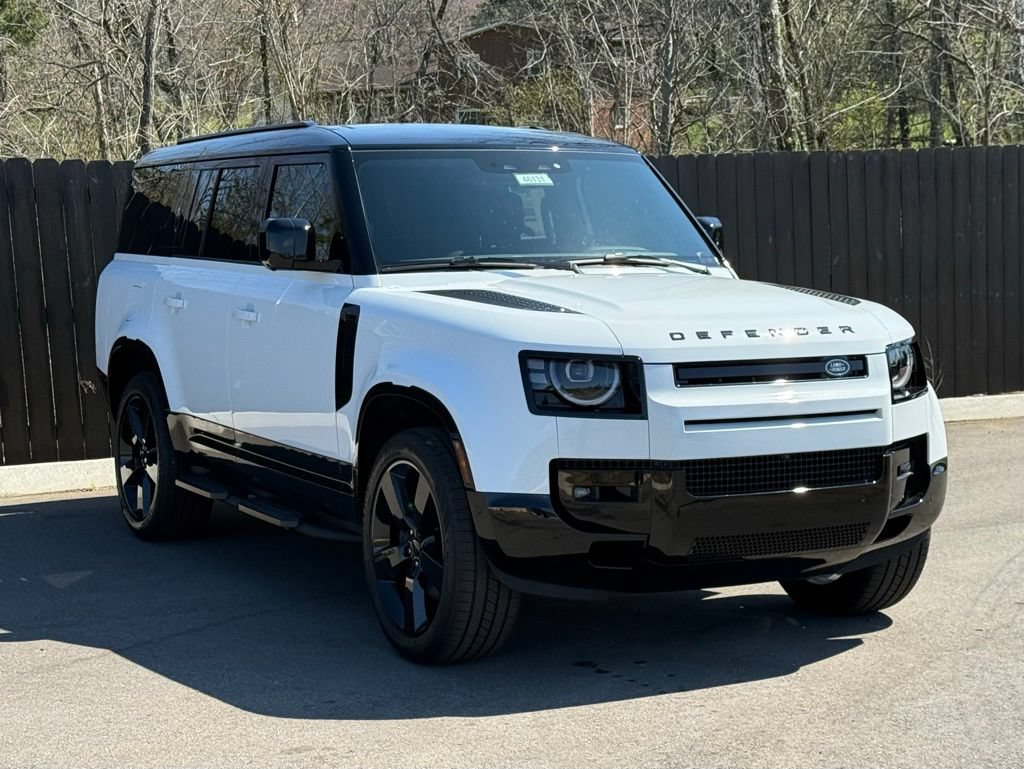 New 2026 Land Rover Defender 130 X-Dynamic SE AWD/4WD image 7