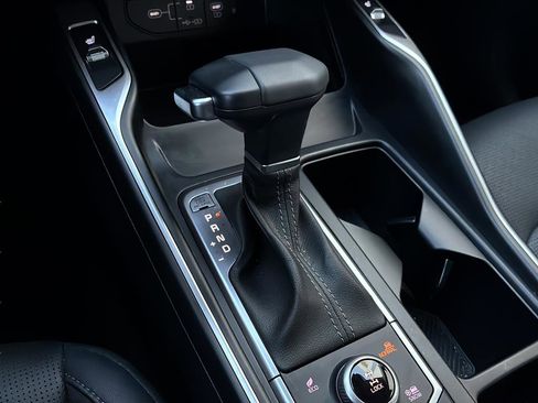 New 2025 Kia Sorento S AWD/4WD image 21