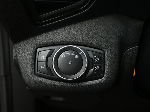 Certified 2018 Ford Escape SEL image 12