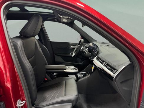 Used 2026 BMW X1 xDrive28i w/ Technology Package image 16