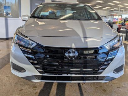 New 2025 Nissan Versa SV w/ Trunk Package