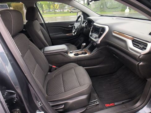 Used 2019 GMC Acadia SLE image 30