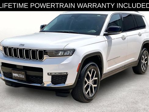 Used 2023 Jeep Grand Cherokee L Limited AWD/4WD image 9