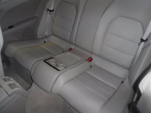 Used 2010 Mercedes-Benz E 350 Coupe image 27