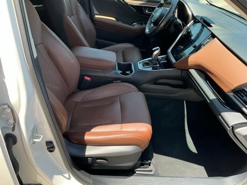 Certified 2024 Subaru Outback Touring XT AWD/4WD image 19