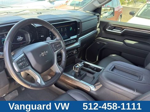 Used 2022 Chevrolet Silverado 1500 RST AWD/4WD image 14