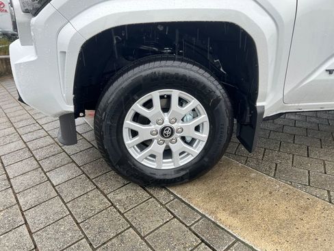 New 2026 Toyota Tacoma SR5 AWD/4WD image 10
