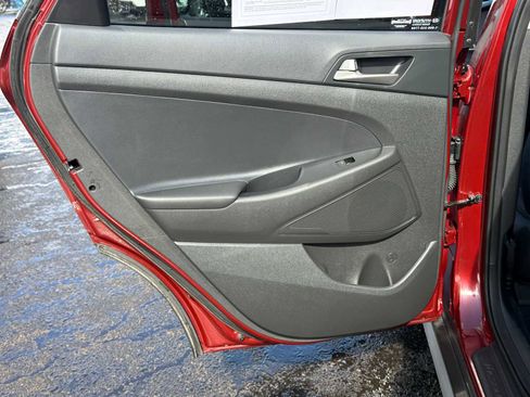 Used 2018 Hyundai Tucson Value image 16