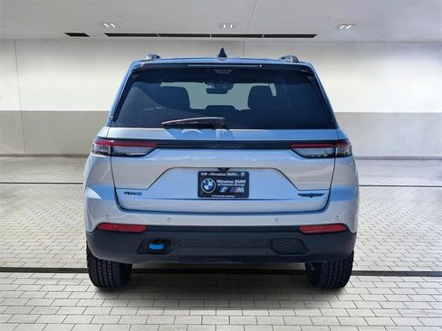 Used 2024 Jeep Grand Cherokee Trailhawk w/ Advanced Protech Group II image 4