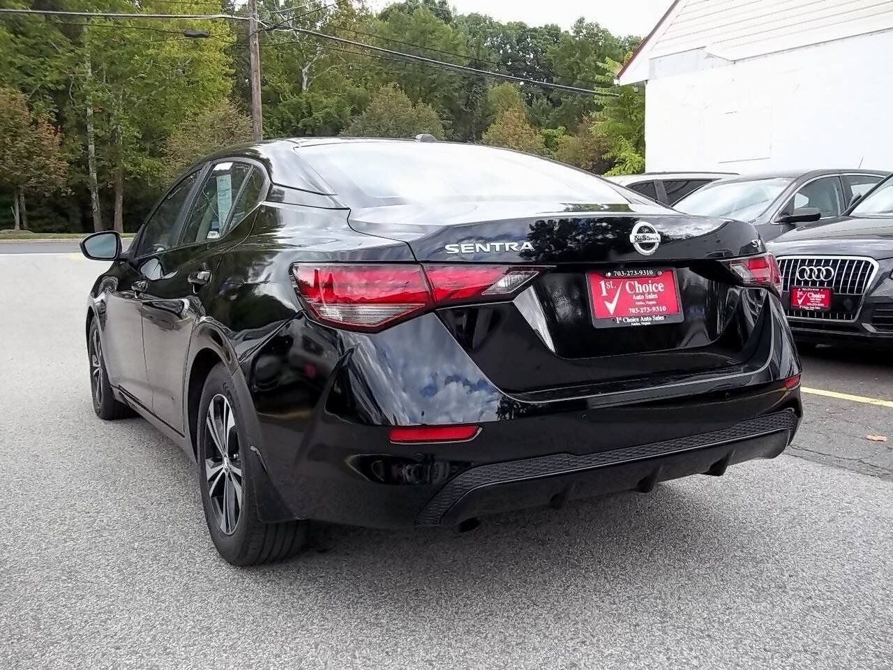 Used 2021 Nissan Sentra SV FWD image 2