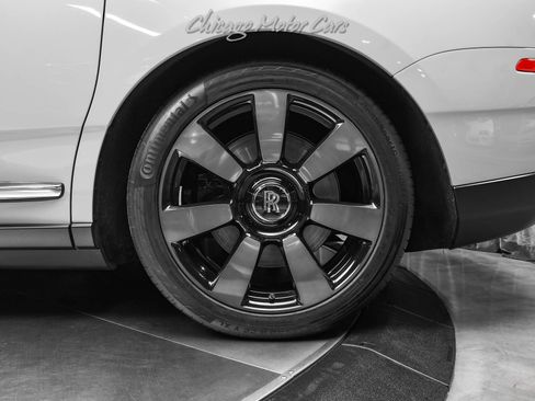 Used 2023 Rolls-Royce Cullinan image 54