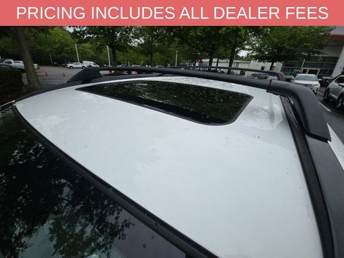 Used 2022 Toyota RAV4 XLE w/ Convenience Package AWD/4WD image 6