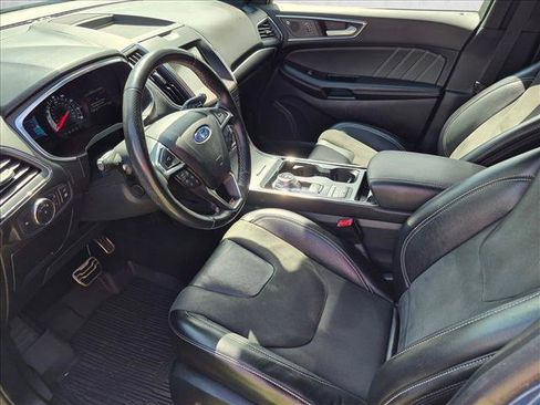 Used 2020 Ford Edge ST w/ Equipment Group 401A AWD/4WD image 12
