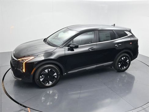 New 2026 Kia Sportage LX image 42