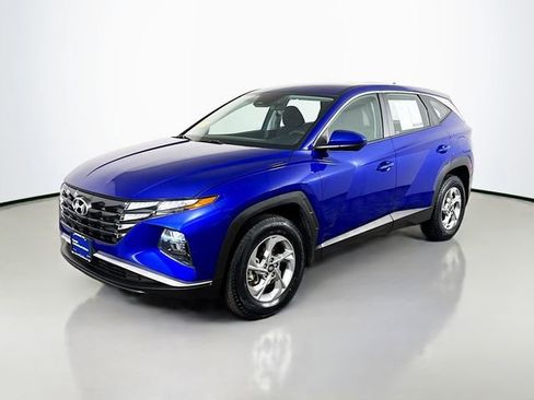 Certified 2023 Hyundai Tucson SE image 2