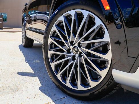 New 2026 Hyundai Palisade Calligraphy FWD image 36