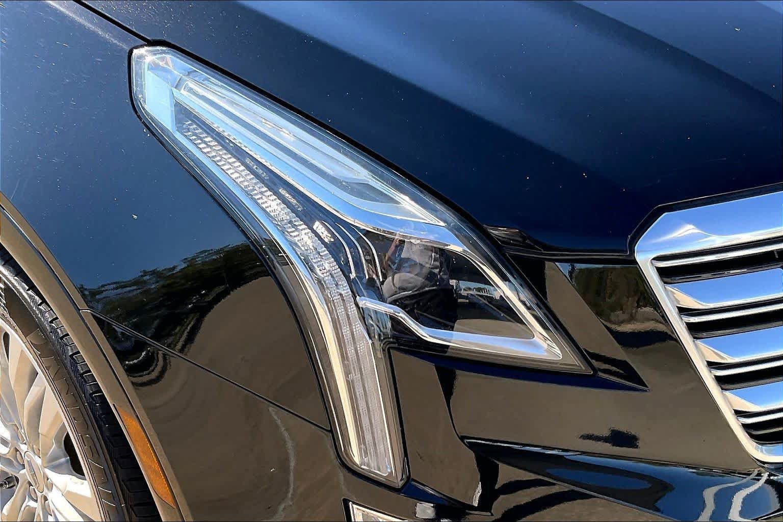 Used 2019 Cadillac XT5 Premium Luxury AWD/4WD image 27