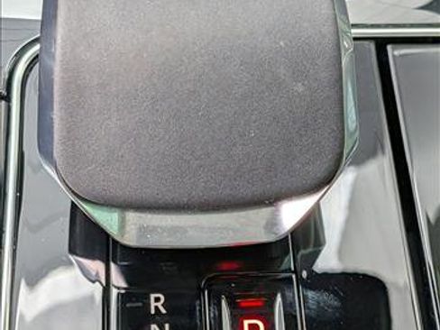 Certified 2023 Land Rover Range Rover Velar R-Dynamic S AWD/4WD image 12