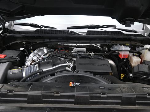 Used 2025 Chevrolet Silverado 2500 LTZ w/ LTZ Premium Package AWD/4WD image 23