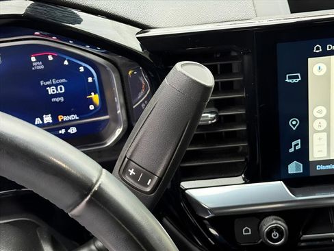 Used 2024 Chevrolet Silverado 2500 LT image 32