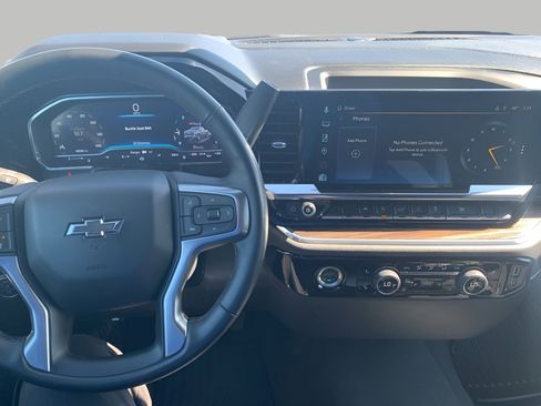 Used 2023 Chevrolet Silverado 1500 RST image 23