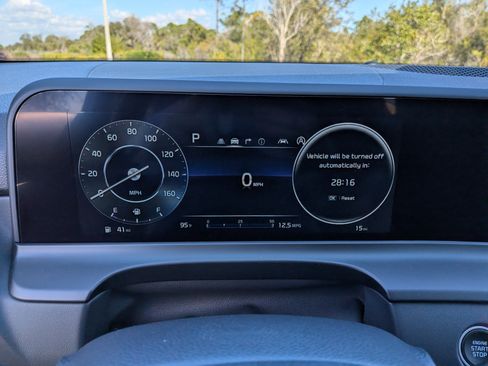 New 2026 Kia Seltos EX image 28