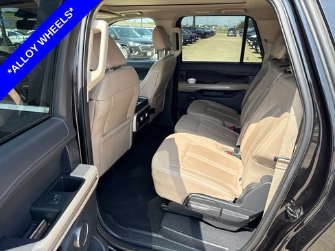 Used 2024 Ford Expedition Max Limited RWD image 6