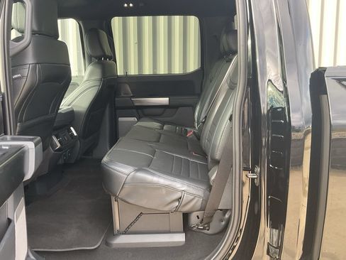 Used 2024 Ford F150 Platinum AWD/4WD image 22