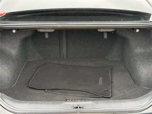 Used 2020 Nissan Altima 2.5 Platinum image 30