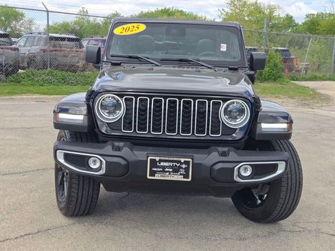 Certified 2025 Jeep Wrangler Unlimited Sahara w/ Safety Group AWD/4WD image 4