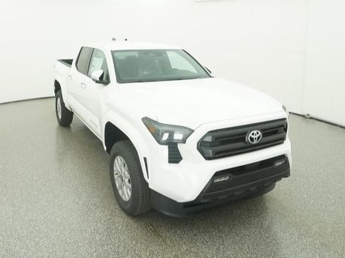 New 2026 Toyota Tacoma SR5 image 40