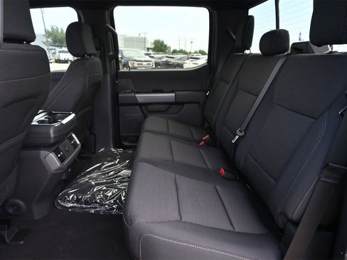 New 2025 Ford F150 XLT w/ Equipment Group 302A MID image 44
