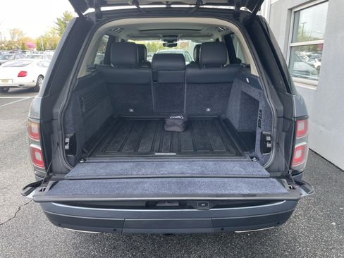 Used 2020 Land Rover Range Rover HSE image 36