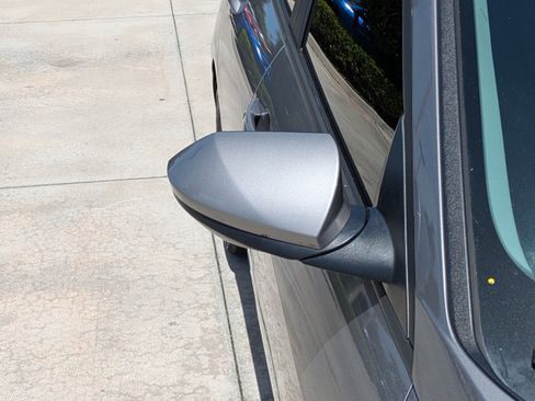 Used 2023 Hyundai Elantra SEL FWD image 8