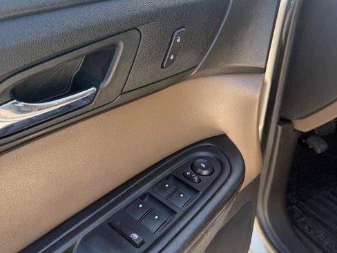 Used 2015 GMC Acadia SLT FWD image 12