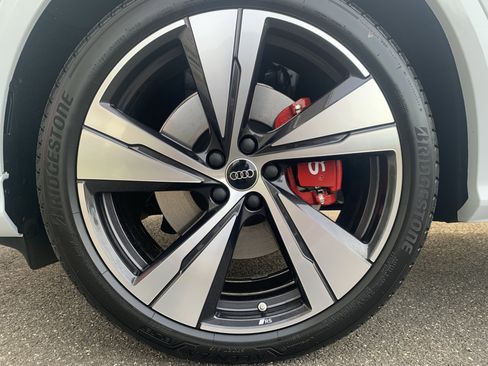 New 2025 Audi SQ5 Premium Plus image 43