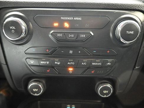 Used 2021 Ford Ranger Lariat w/ Tremor Off-Road Package image 22